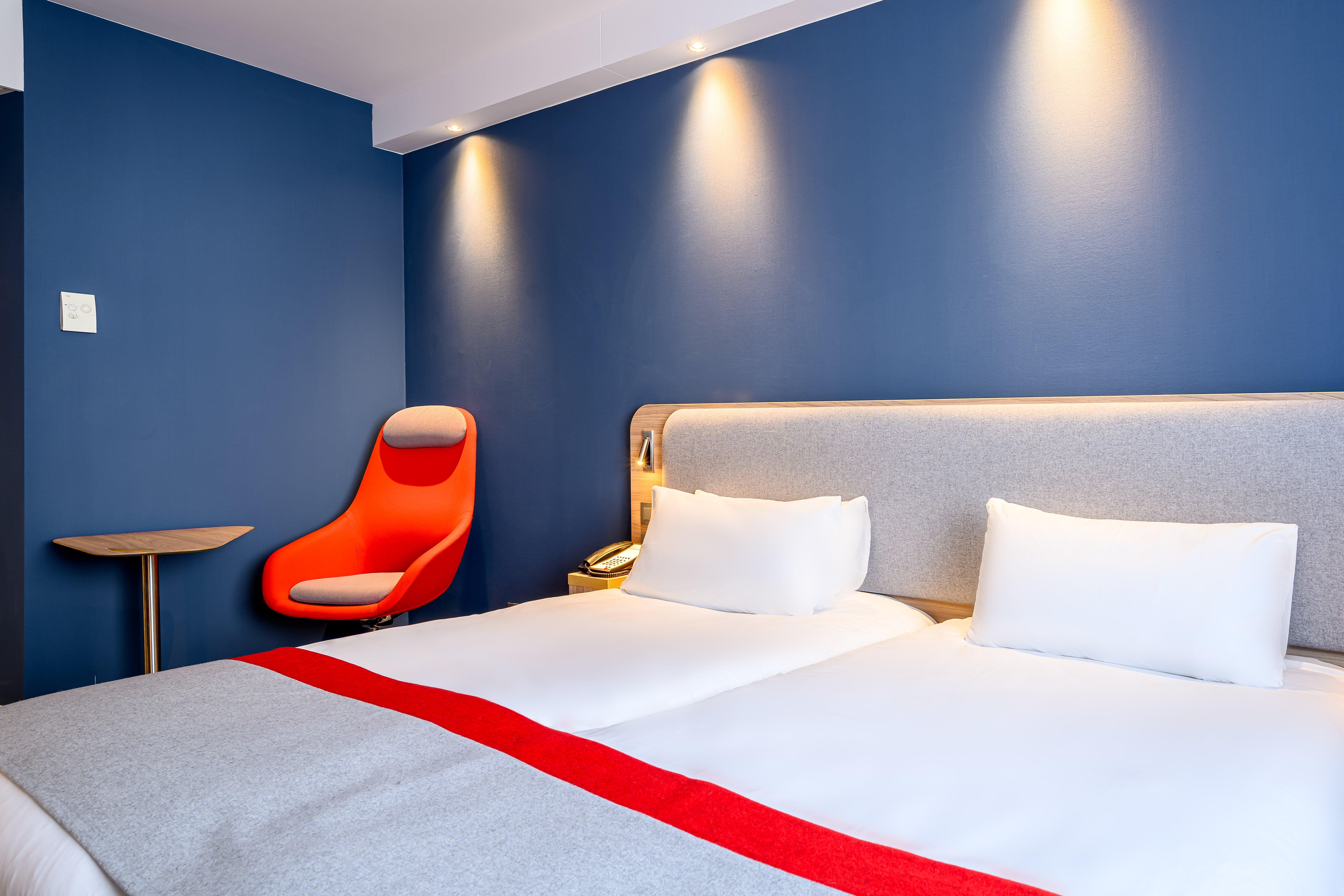 Express Centre By Ihg Hotel